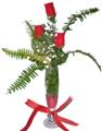 Ankara  �i�ek�i firmam�zdan  Cam vazoda i�inde 3 g�l Ankara �i�ek g�nder firmas� �ahane �r�n�m�z 