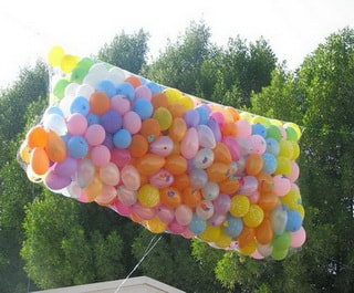 800 adet balonun fileden bo�alt�lmas� 