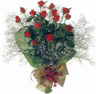 Ankara Ostim �i�ek firmas�ndan  11 adet k�pk�rm�z� g�l buketi
